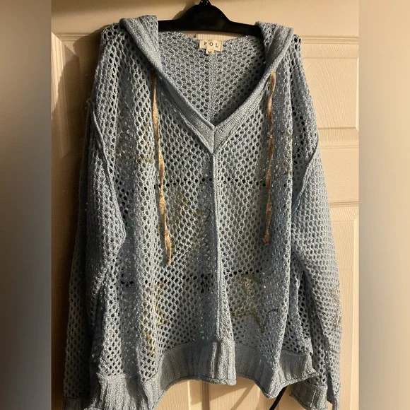 Hoodie Blue/GoldStars
Bohemian 
Long Sleeve 
Lite Knit
Pit-Pit 28”
24”Long
NWOT - Picture 5 of 9